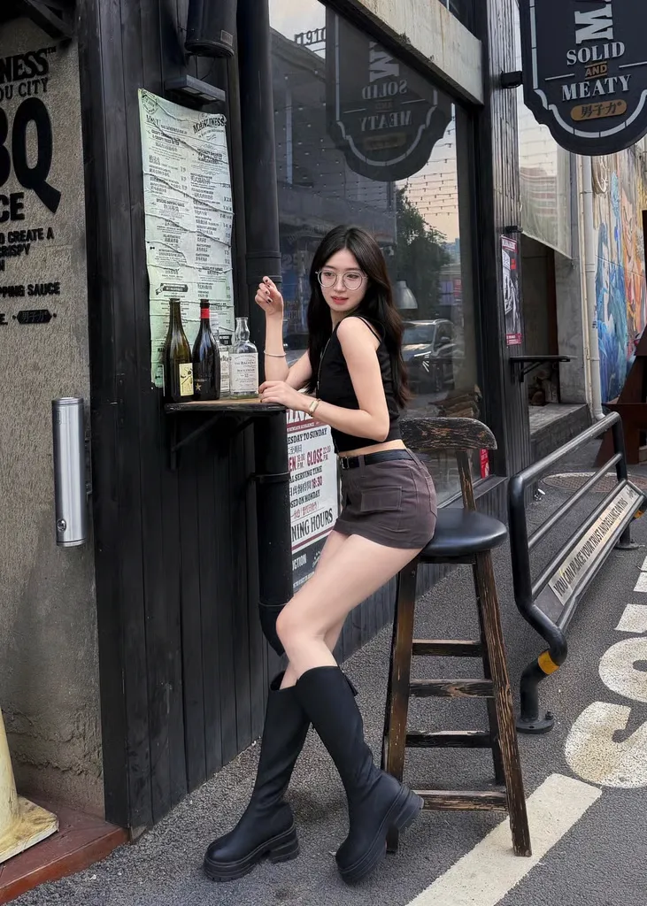 刚毕业的新老师家访关心我成绩为什么下滑后帮我打飞机